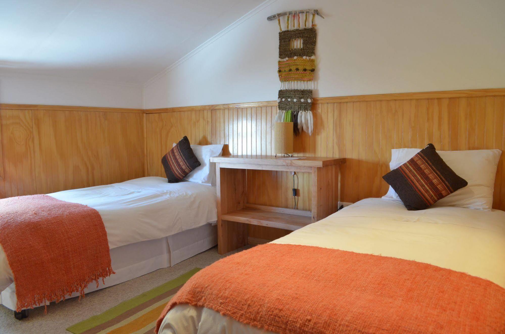 Hotel Aquaterra Puerto Natales Exterior photo